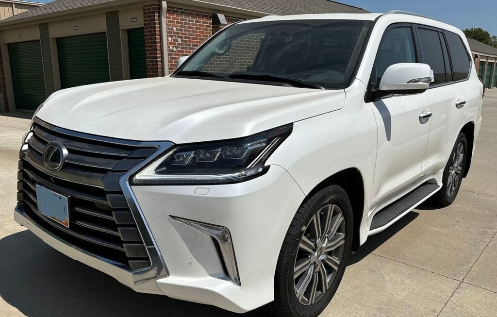 2016 Lexus LX 570