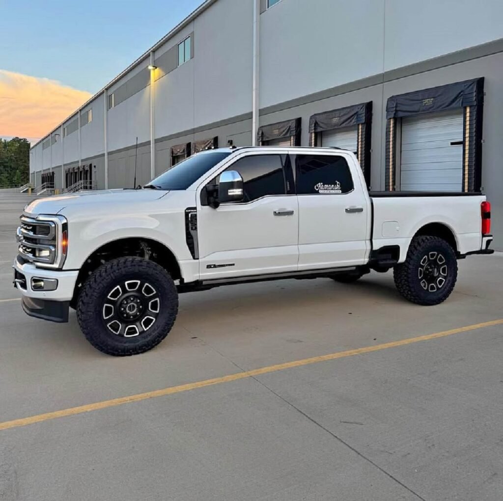 2024 Ford F-250 HD Platinum