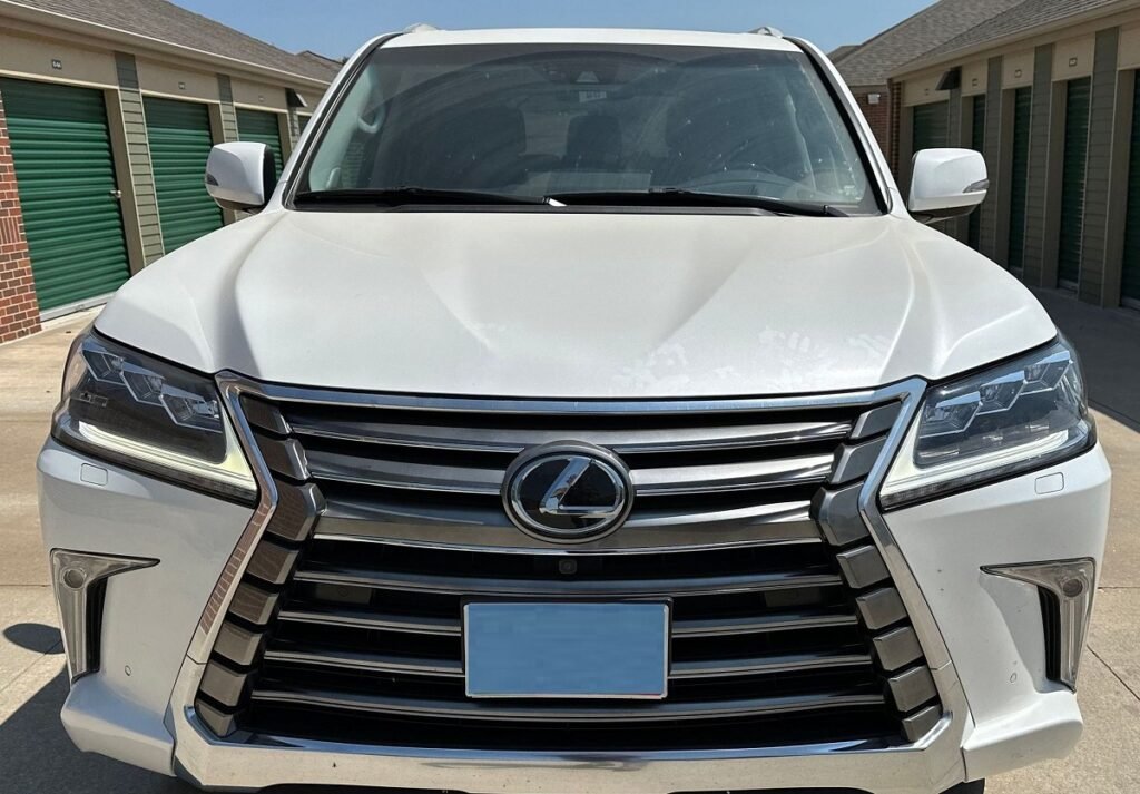 2016 Lexus LX 570