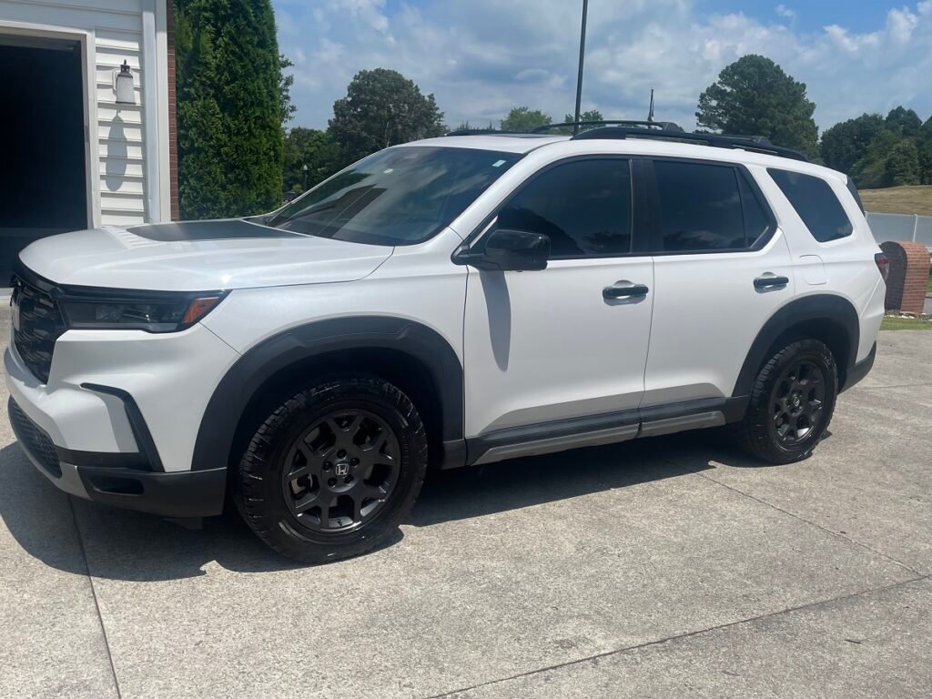 2023 Honda Pilot TrailSport