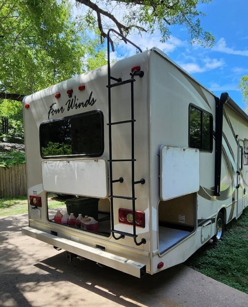 2016 Four Winds Thor 28Z