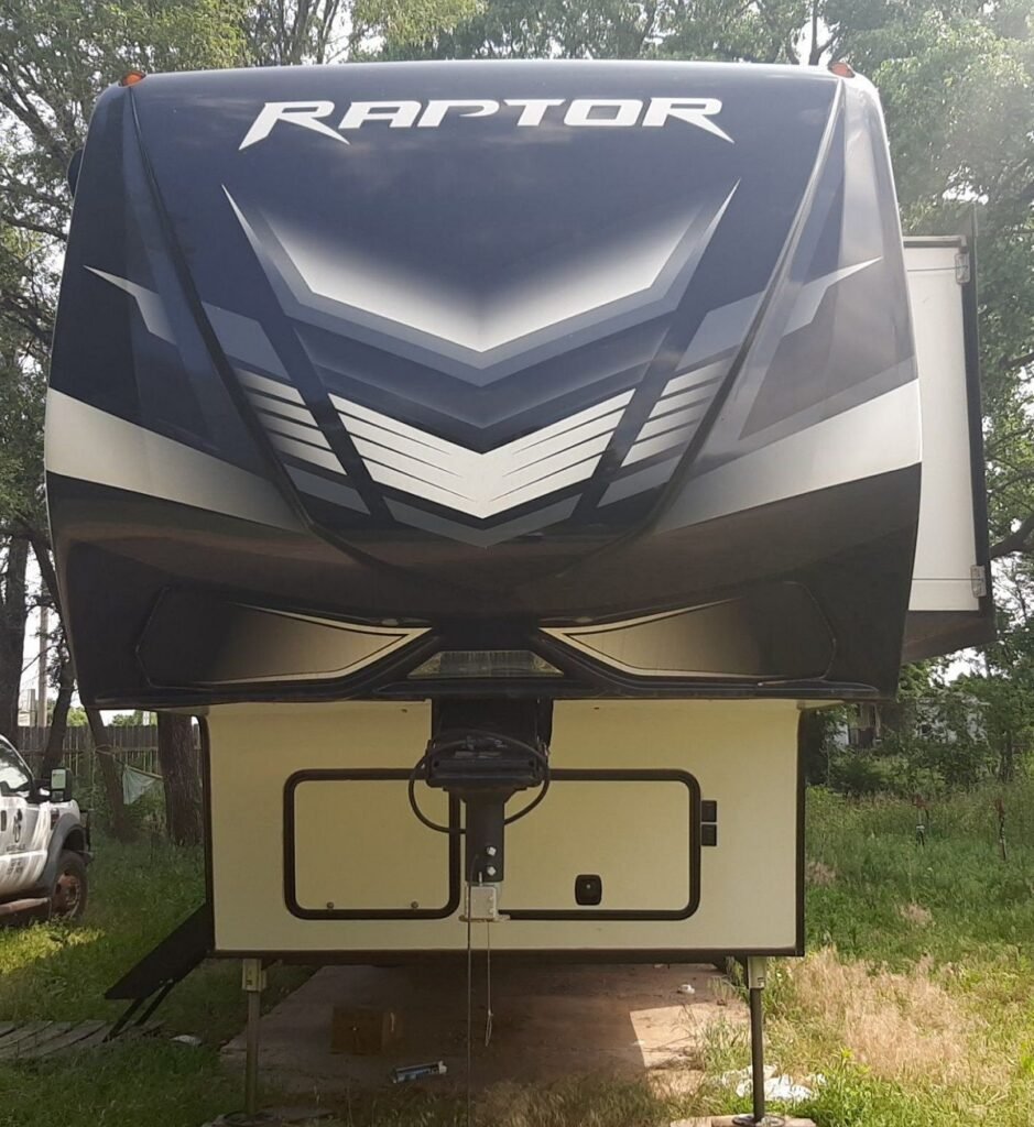 2022 Keystone Raptor Toy Hauler