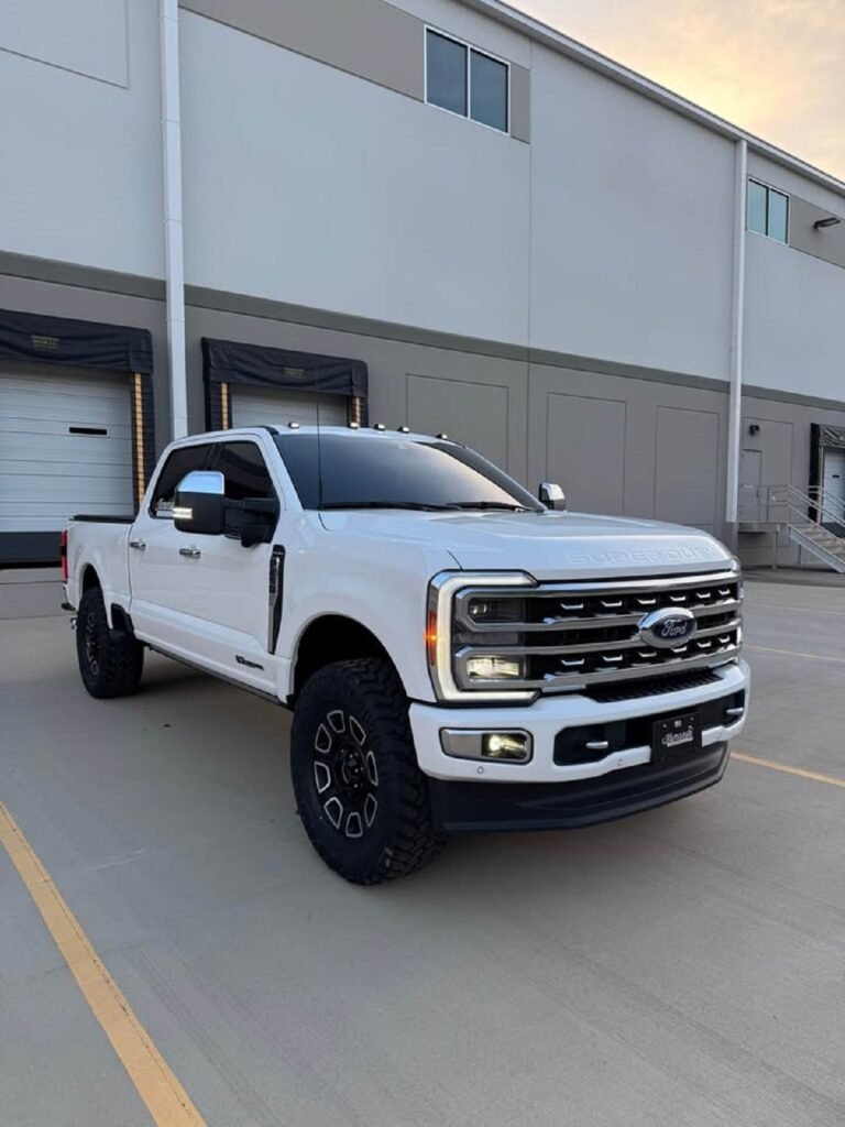 2024 Ford F-250 HD Platinum