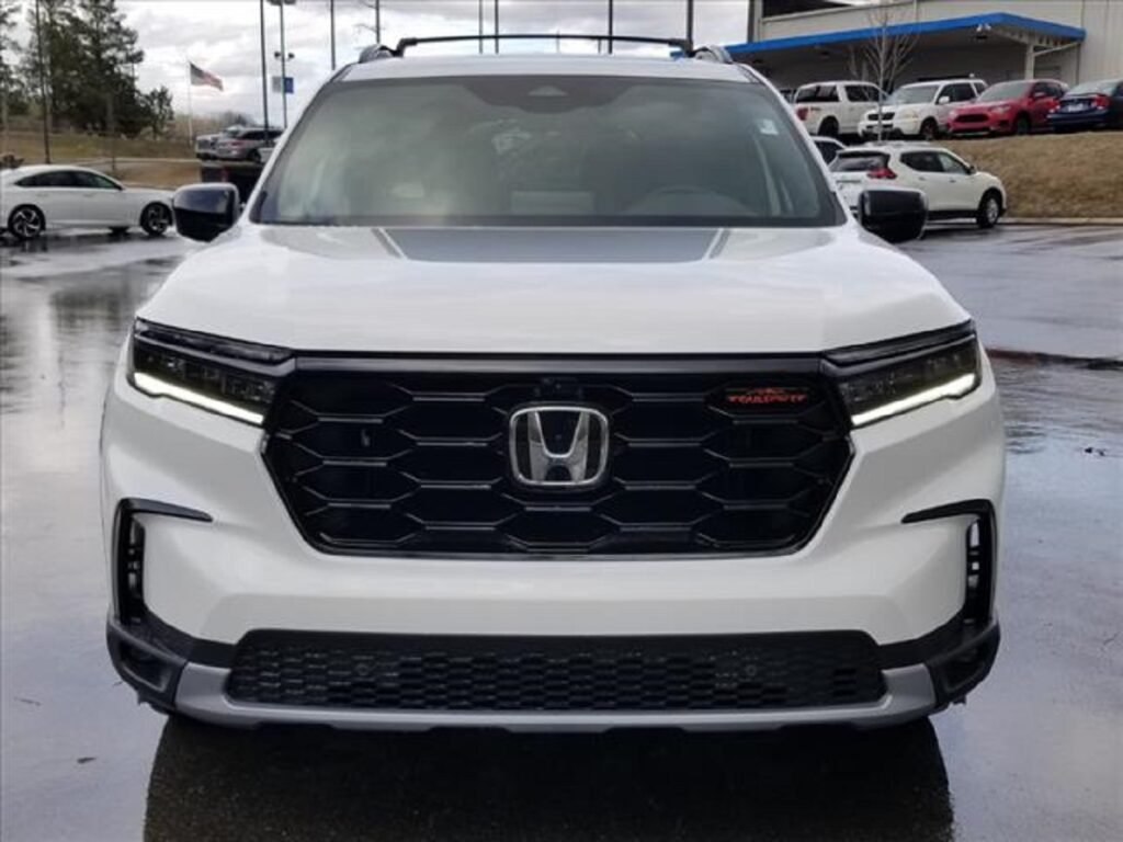 2023 Honda Pilot TrailSport