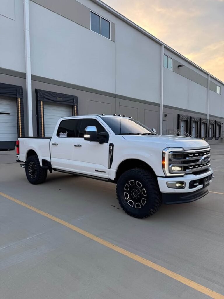 2024 Ford F-250 HD Platinum