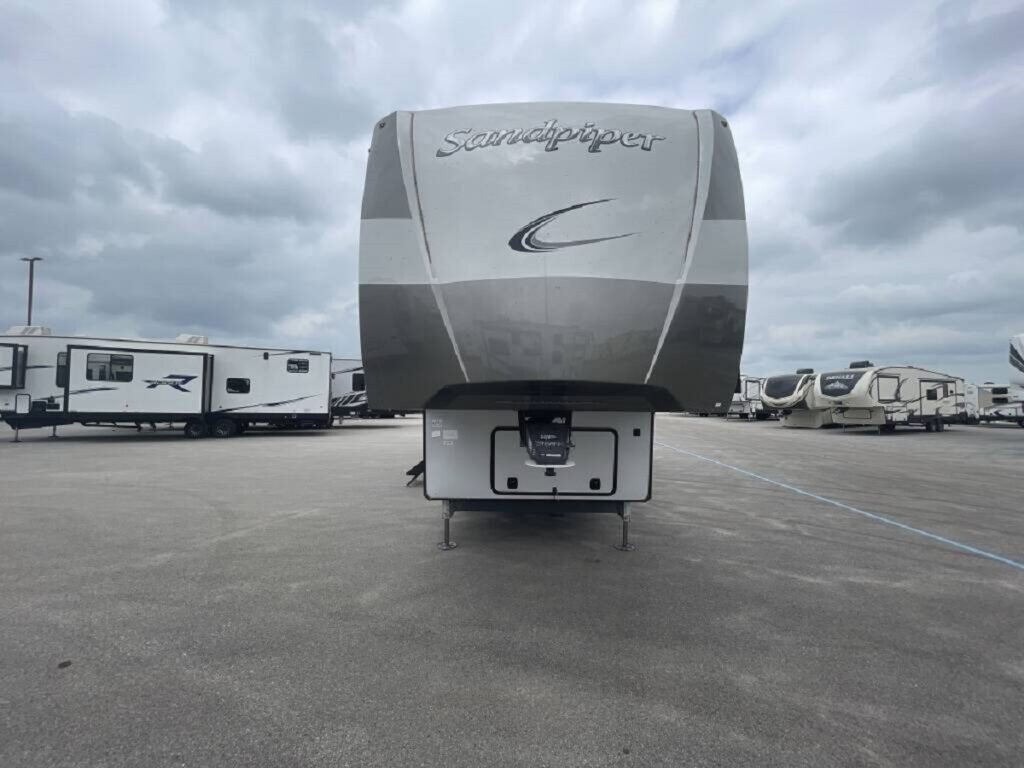 2022 Forest River Sandpiper Luxury 39BARK