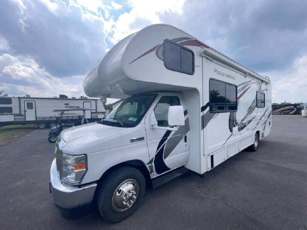 2021 Thor Four Winds 27R