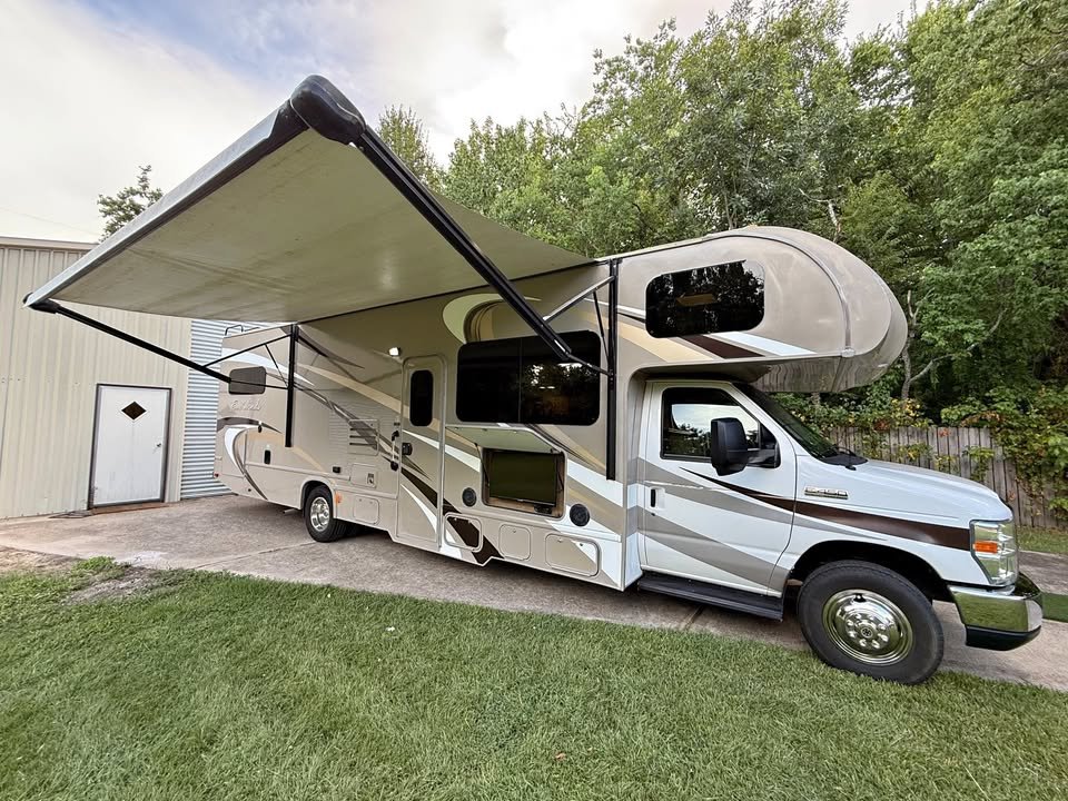 2015 Thor Four Winds 31E