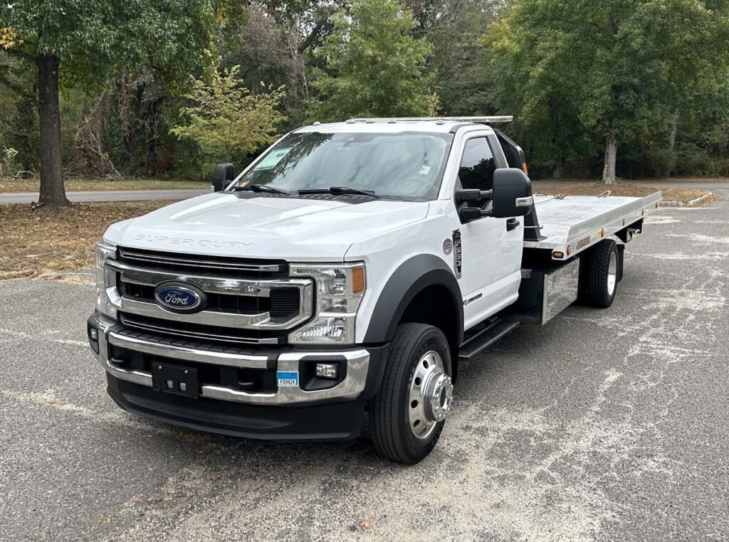 2020 Ford F-550 Super Duty XLT Rollback Tow Truck