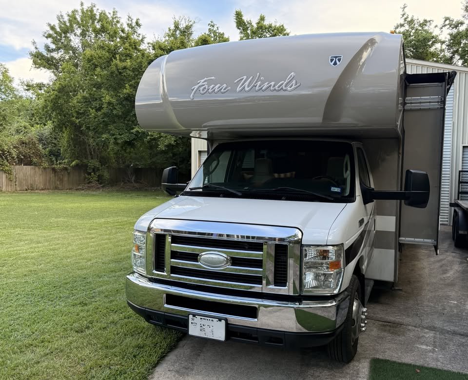 2015 Thor Four Winds 31E