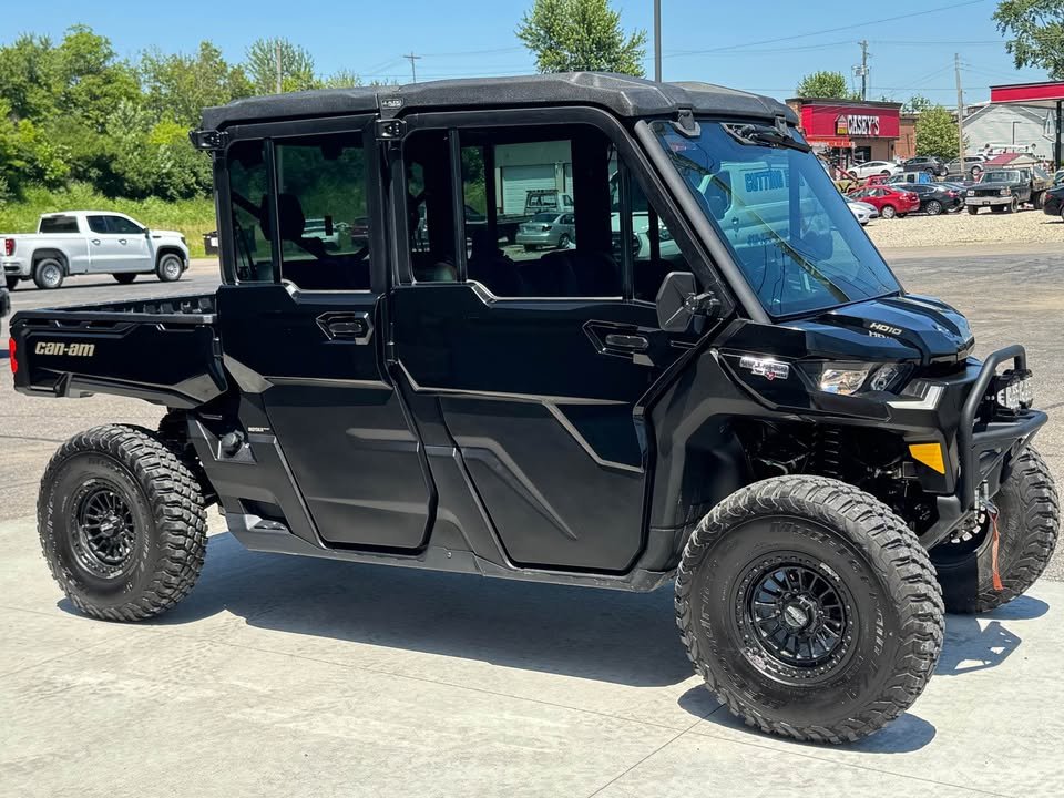 2023 Can-Am Defender HD10 Max Lone Star Cab