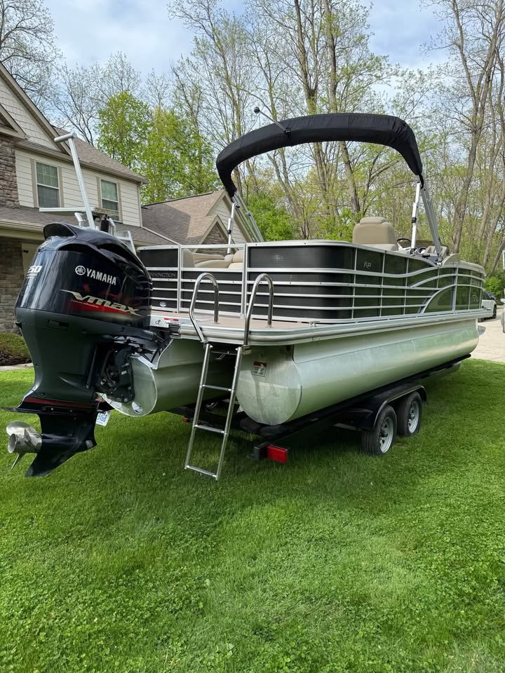 2012 Bennington 22 SSL Tritoon