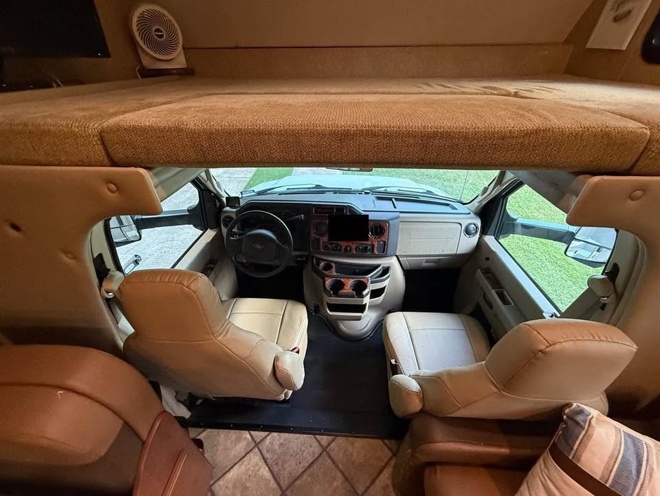 2015 Thor Four Winds 31E