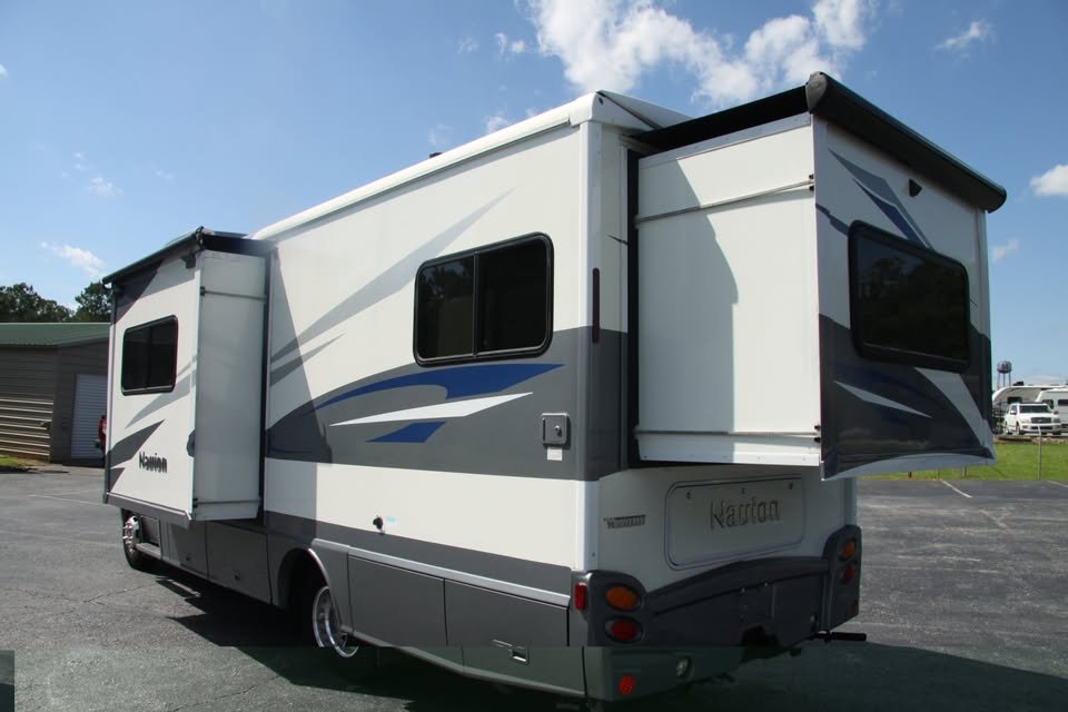 2019 Winnebago View Navion 24G