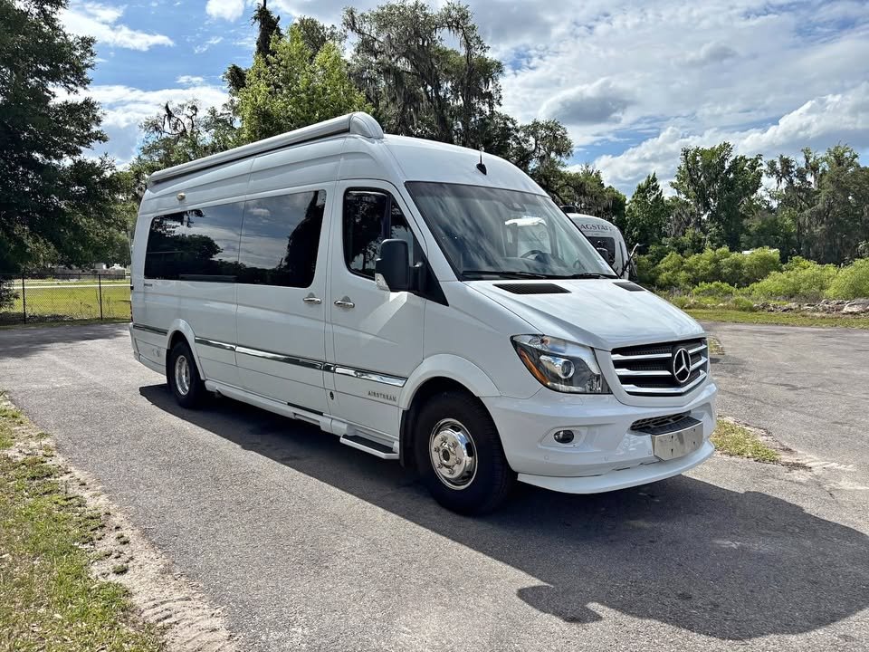 2018 Airstream Interstate Grand Tour EXT